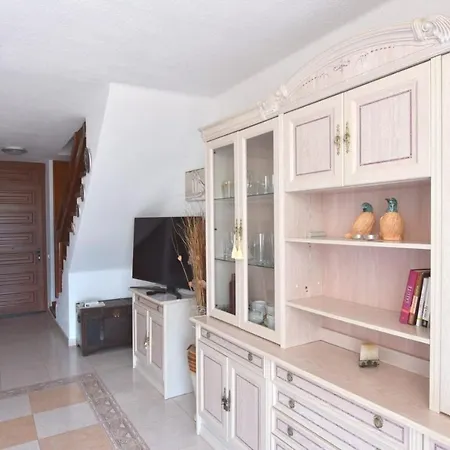 Apartment Casa Nicole Parque Santiago 2 *